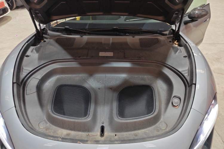 Used Xiaomi Auto SU7 Ultra 2025 Ultra Model Engine Bay
