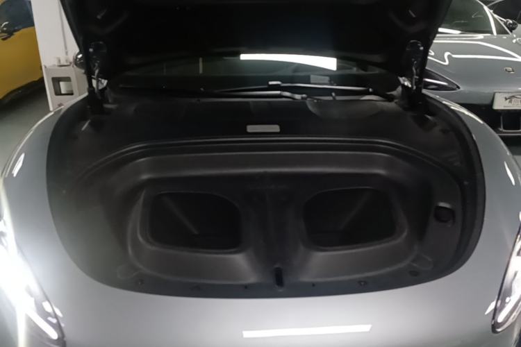 Used Xiaomi Auto SU7 Ultra 2025 Ultra Model Engine Bay