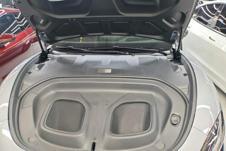 Used Xiaomi Auto SU7 Ultra 2025 Ultra Model Engine Bay
