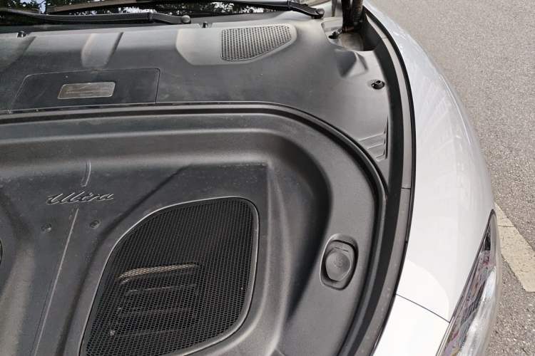Used Xiaomi Auto SU7 Ultra 2025 Ultra Model Engine Bay Left