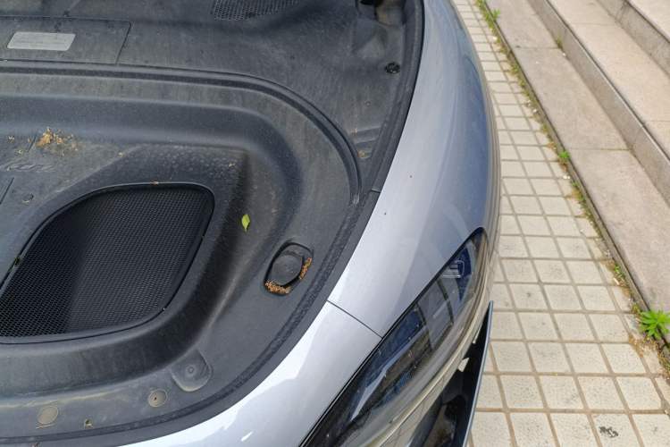 Used Xiaomi Auto SU7 Ultra 2025 Ultra Model Engine Bay Left