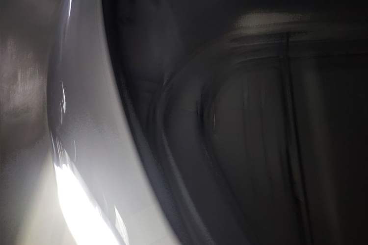 Used Xiaomi Auto SU7 Ultra 2025 Ultra Model Engine Bay Right