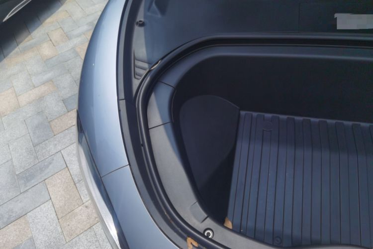 Used Xiaomi Auto SU7 Ultra 2025 Ultra Model Engine Bay Right