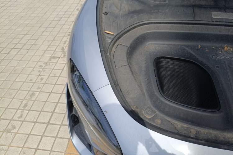 Used Xiaomi Auto SU7 Ultra 2025 Ultra Model Engine Bay Right