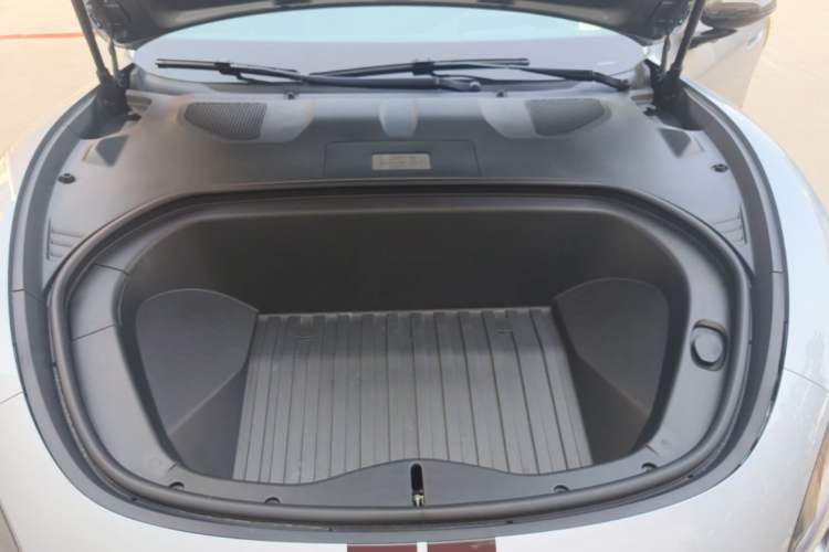 Used Xiaomi Auto SU7 Ultra 2025 Ultra Model Engine Bay