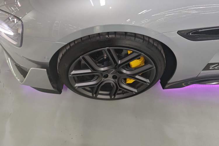 Used Xiaomi Auto SU7 Ultra 2025 Ultra Model Exterior 4
