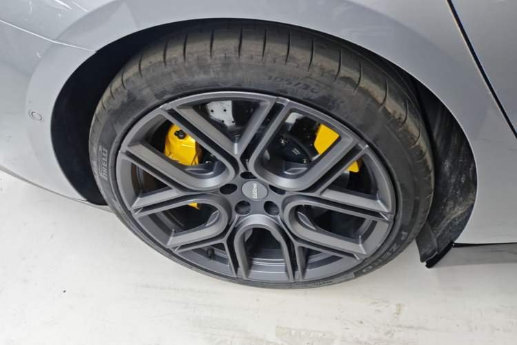 Used Xiaomi Auto SU7 Ultra 2025 Ultra Model Exterior 5