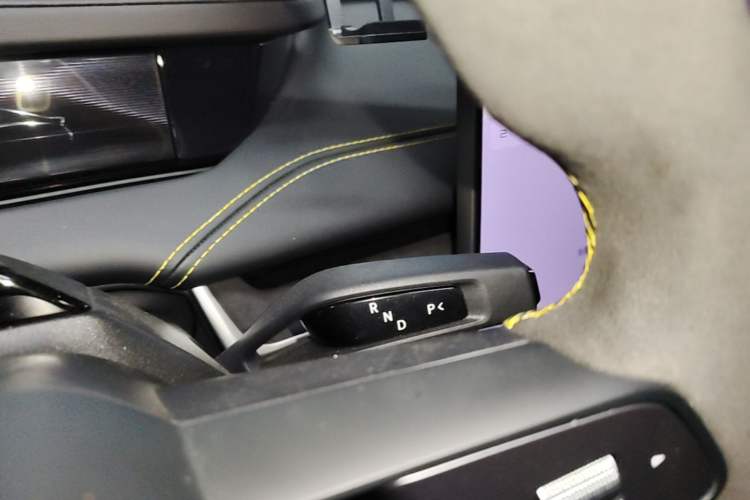 Used Xiaomi Auto SU7 Ultra 2025 Ultra Model Gear Lever