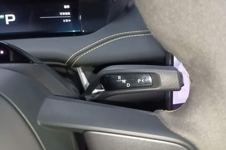 Used Xiaomi Auto SU7 Ultra 2025 Ultra Model Gear Lever