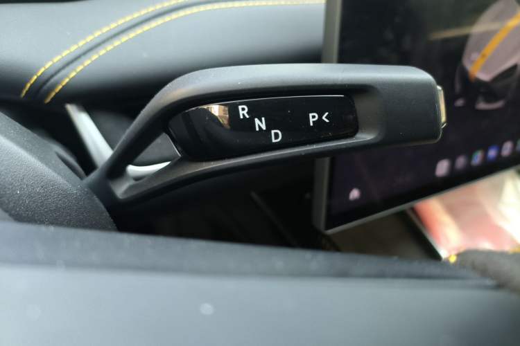 Used Xiaomi Auto SU7 Ultra 2025 Ultra Model Gear Lever