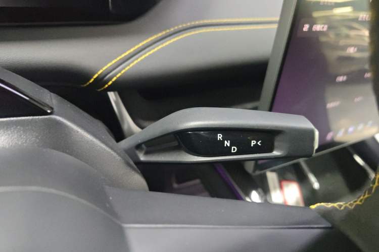 Used Xiaomi Auto SU7 Ultra 2025 Ultra Model Gear Lever