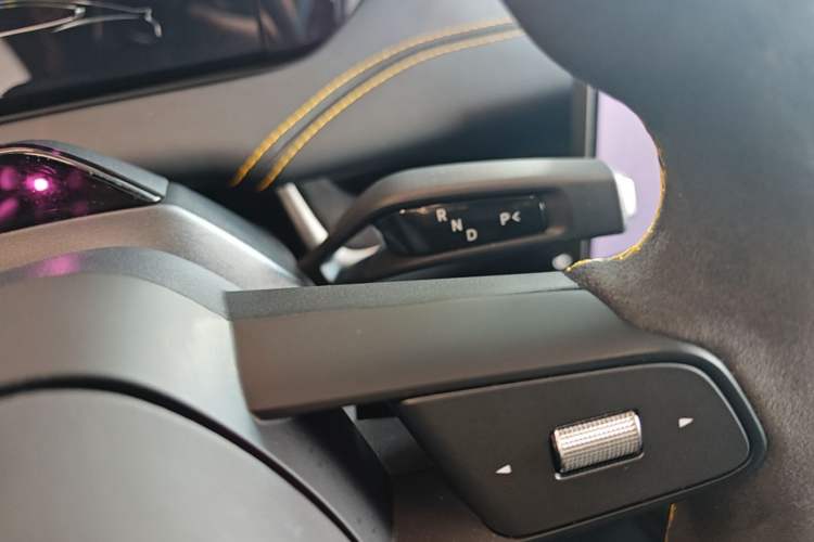 Used Xiaomi Auto SU7 Ultra 2025 Ultra Model Gear Lever