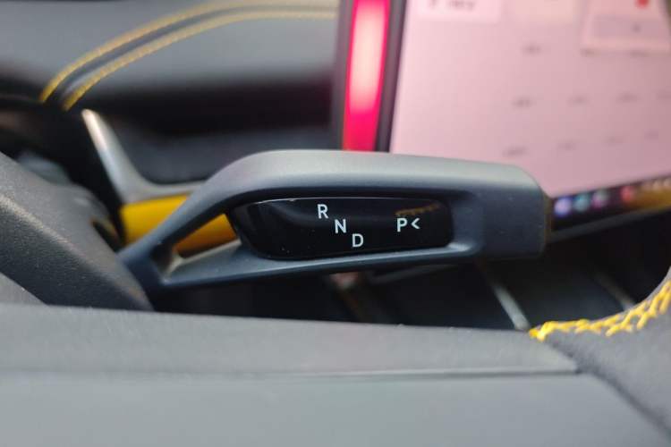 Used Xiaomi Auto SU7 Ultra 2025 Ultra Model Gear Lever