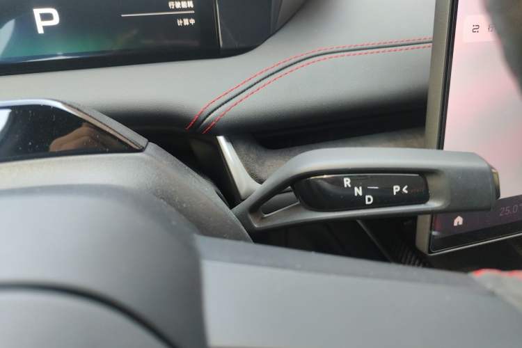 Used Xiaomi Auto SU7 Ultra 2025 Ultra Model Gear Lever