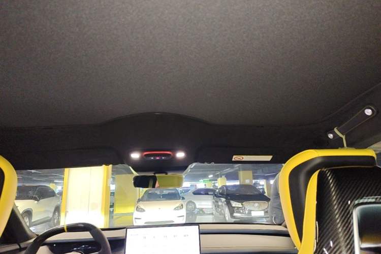 Used Xiaomi Auto SU7 Ultra 2025 Ultra Model Headliner
