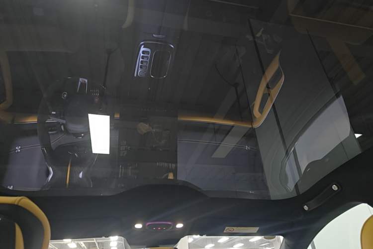 Used Xiaomi Auto SU7 Ultra 2025 Ultra Model Headliner