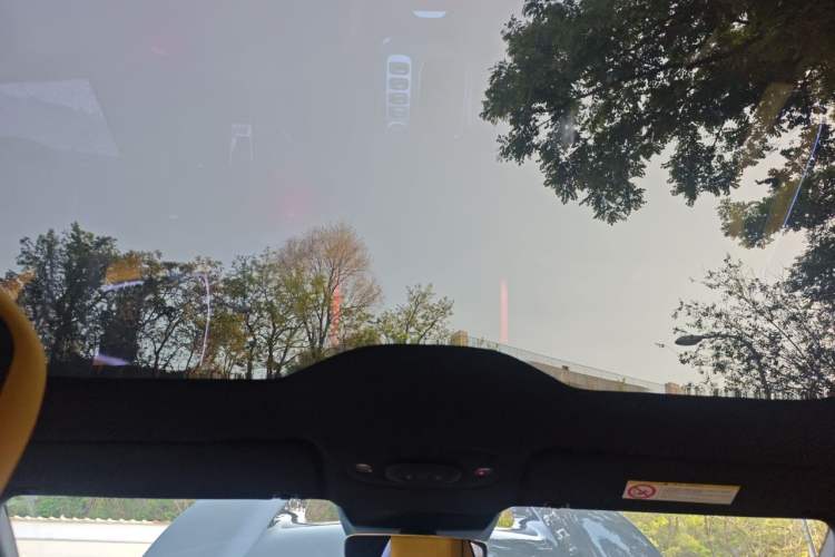 Used Xiaomi Auto SU7 Ultra 2025 Ultra Model Headliner