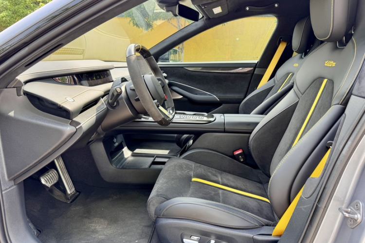 Used Xiaomi Auto SU7 Ultra 2025 Ultra Model Interior 1