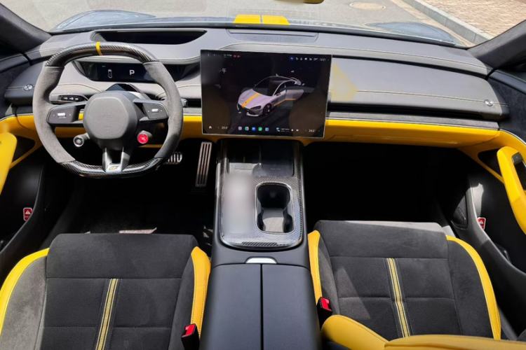 Used Xiaomi Auto SU7 Ultra 2025 Ultra Model Interior 2
