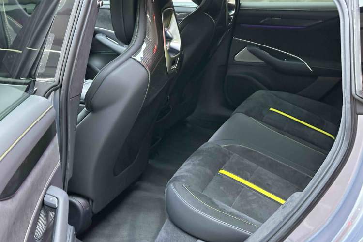 Used Xiaomi Auto SU7 Ultra 2025 Ultra Model Interior 2