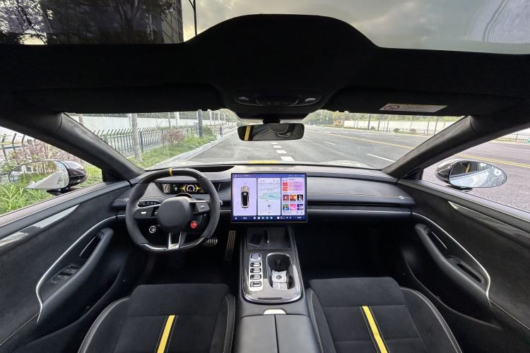 Used Xiaomi Auto SU7 Ultra 2025 Ultra Model Interior 2