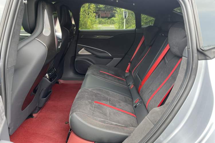 Used Xiaomi Auto SU7 Ultra 2025 Ultra Model Interior 3