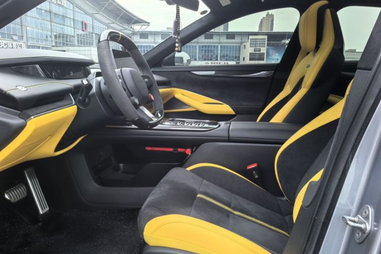 Used Xiaomi Auto SU7 Ultra 2025 Ultra Model Interior 3