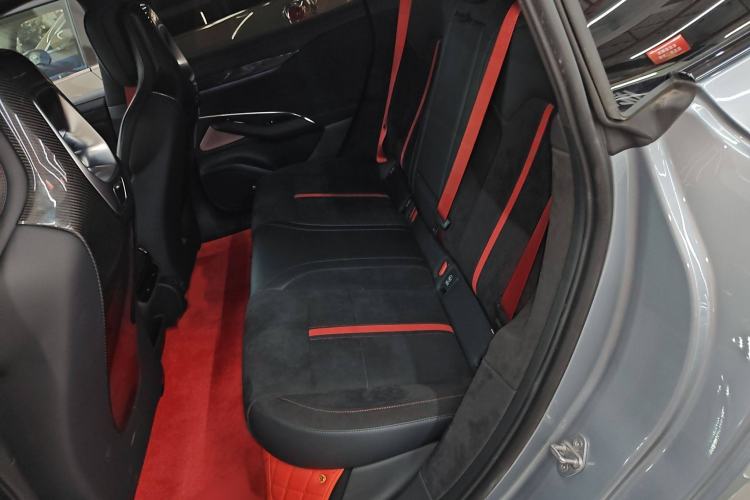 Used Xiaomi Auto SU7 Ultra 2025 Ultra Model Interior 4
