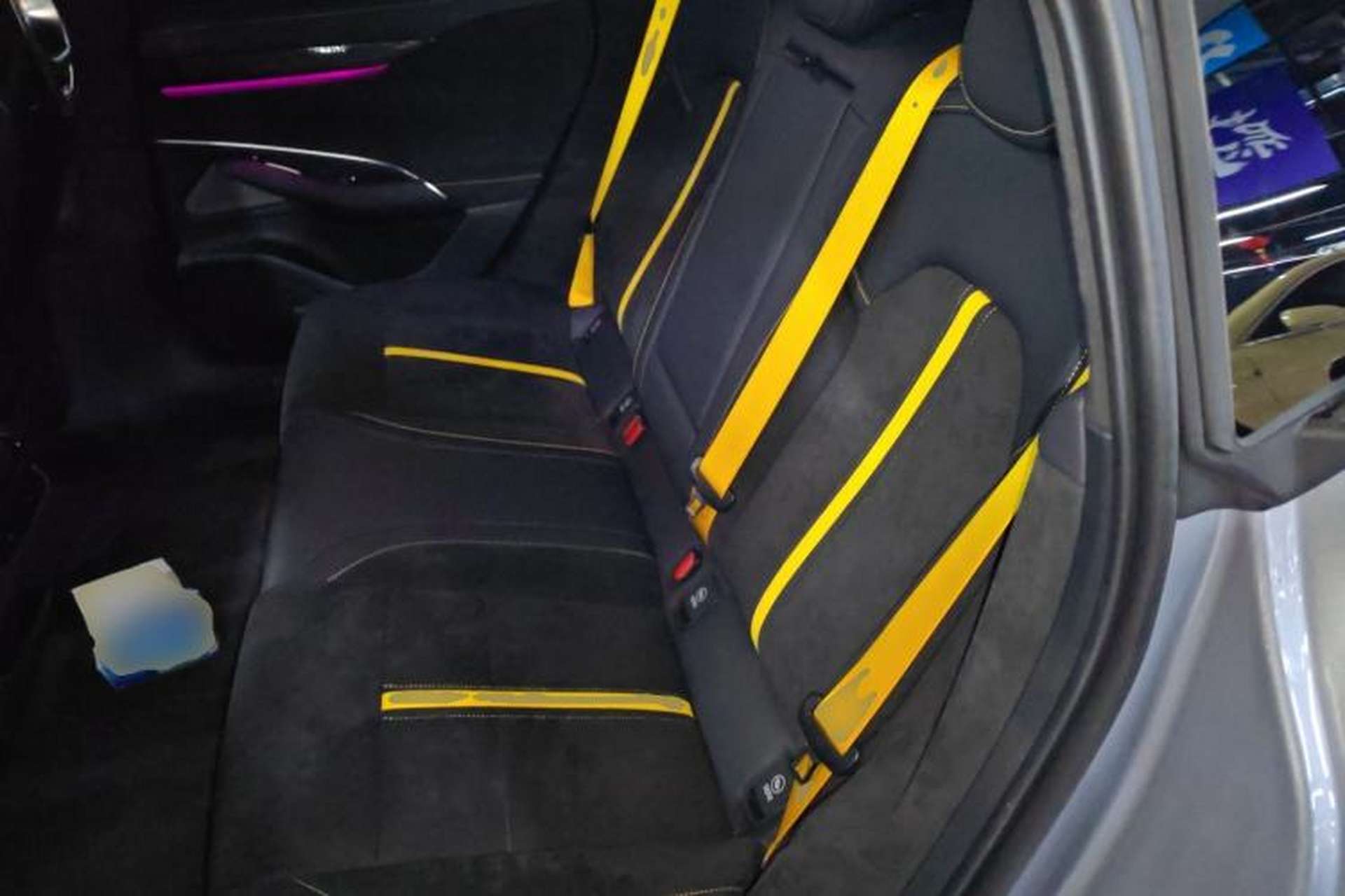 Used Xiaomi Auto SU7 Ultra 2025 Ultra Model Interior 4