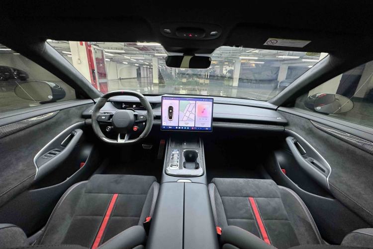 Used Xiaomi Auto SU7 Ultra 2025 Ultra Model Interior 4
