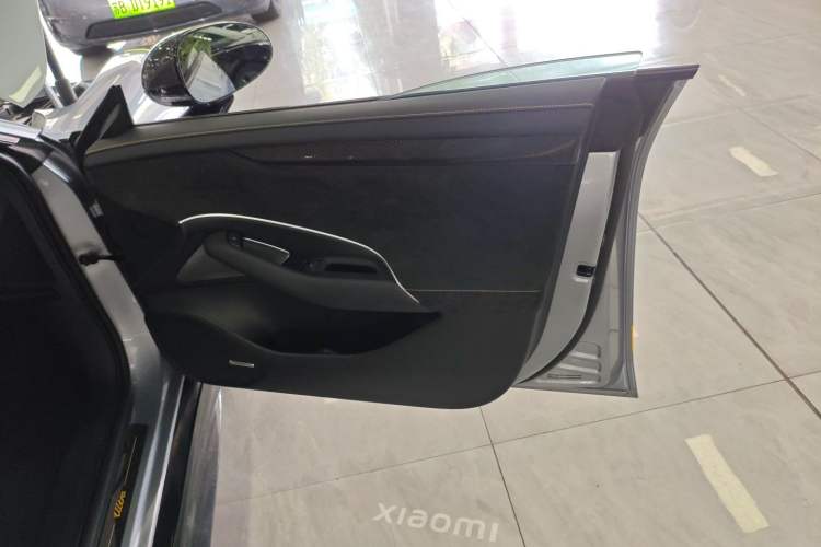 Used Xiaomi Auto SU7 Ultra 2025 Ultra Model Interior 5
