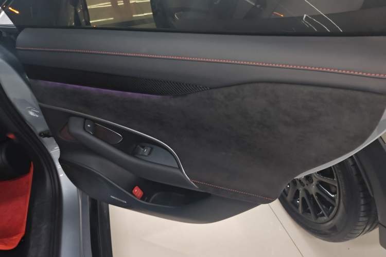 Used Xiaomi Auto SU7 Ultra 2025 Ultra Model Interior 6