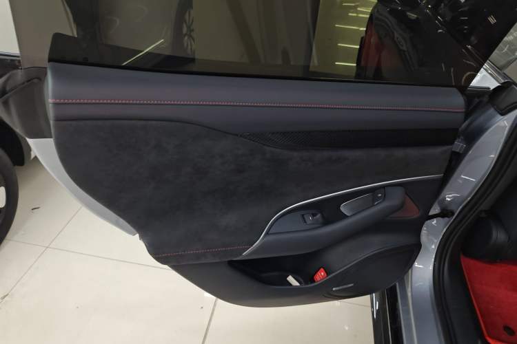 Used Xiaomi Auto SU7 Ultra 2025 Ultra Model Interior 8