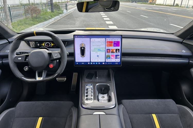 Used Xiaomi Auto SU7 Ultra 2025 Ultra Model Interior 8