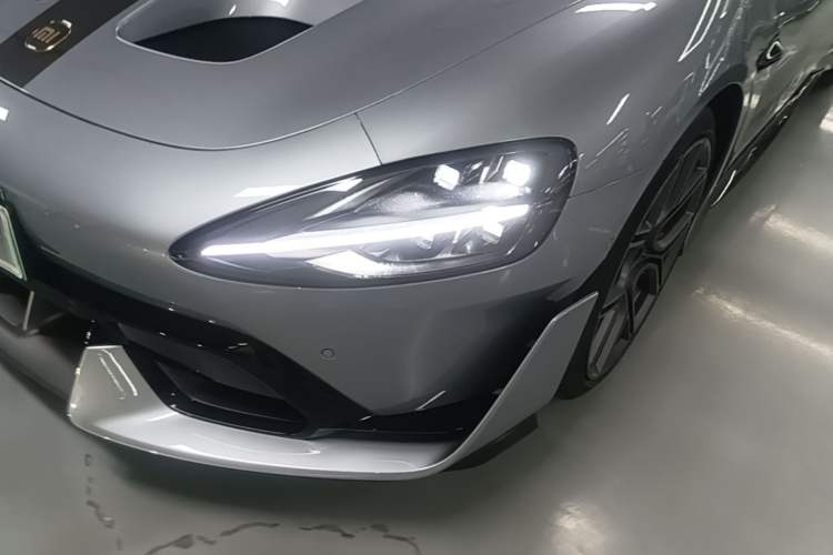 Used Xiaomi Auto SU7 Ultra 2025 Ultra Model Left Front Headlight