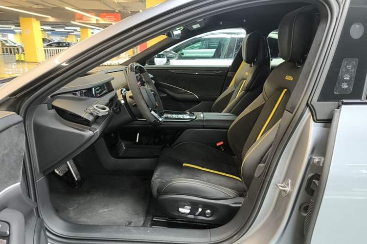 Used Xiaomi Auto SU7 Ultra 2025 Ultra Model Left Front Seat