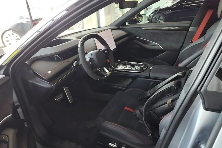 Used Xiaomi Auto SU7 Ultra 2025 Ultra Model Left Front Seat