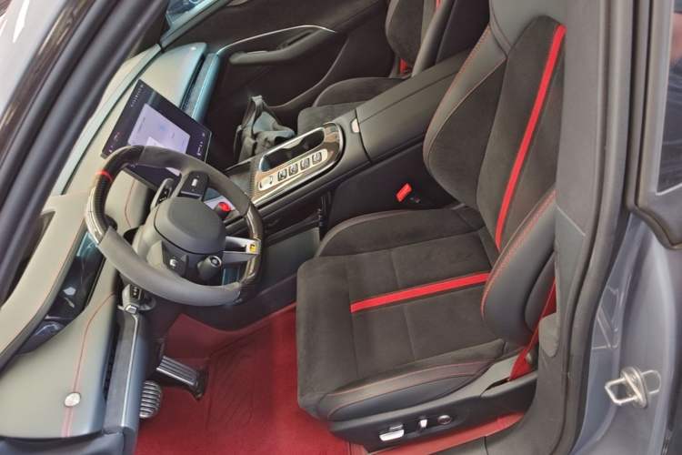 Used Xiaomi Auto SU7 Ultra 2025 Ultra Model Left Front Seat