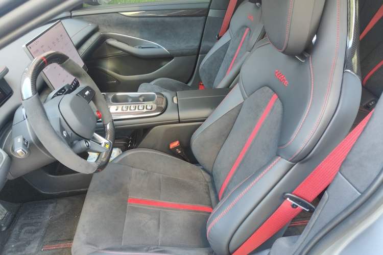 Used Xiaomi Auto SU7 Ultra 2025 Ultra Model Left Front Seat