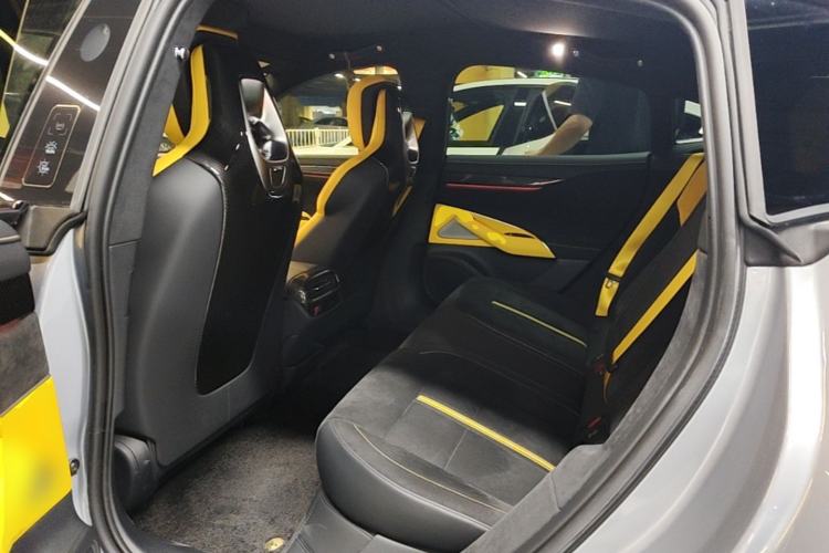 Used Xiaomi Auto SU7 Ultra 2025 Ultra Model Left Rear Seat
