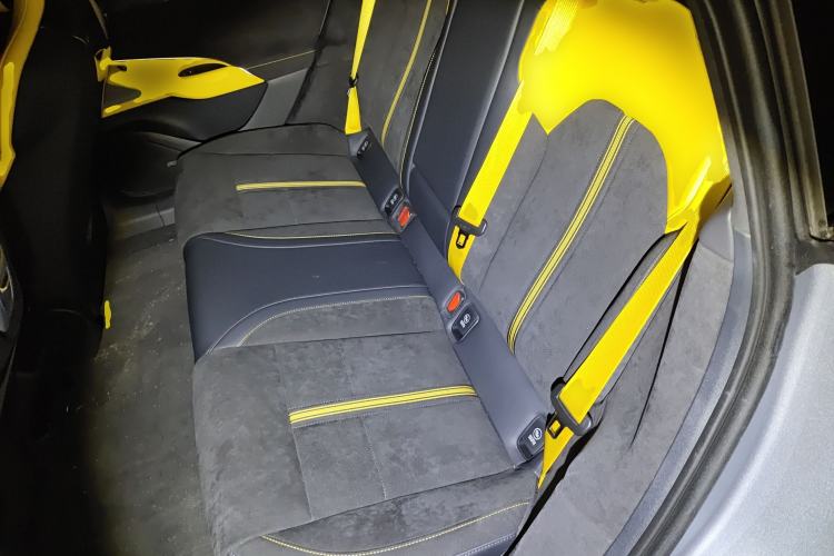 Used Xiaomi Auto SU7 Ultra 2025 Ultra Model Left Rear Seat
