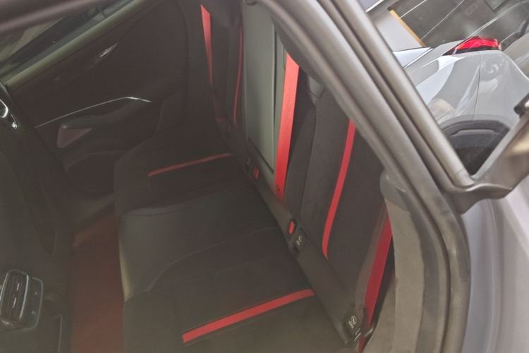 Used Xiaomi Auto SU7 Ultra 2025 Ultra Model Left Rear Seat