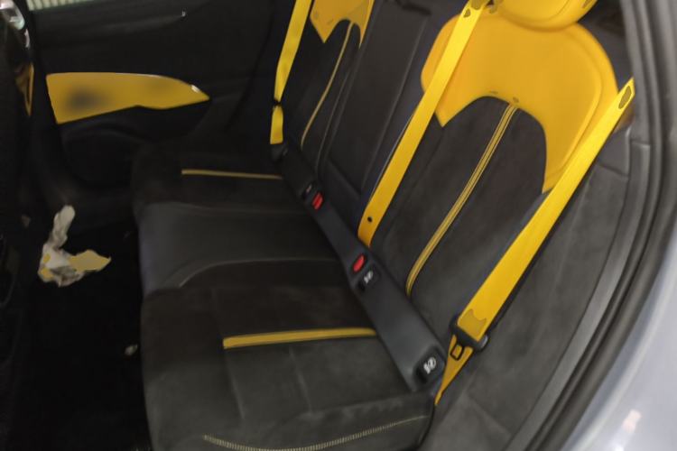 Used Xiaomi Auto SU7 Ultra 2025 Ultra Model Left Rear Seat