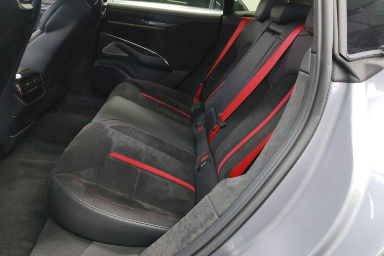 Used Xiaomi Auto SU7 Ultra 2025 Ultra Model Left Rear Seat