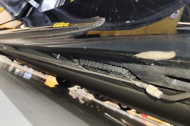 Used Xiaomi Auto SU7 Ultra 2025 Ultra Model Left Side Sill