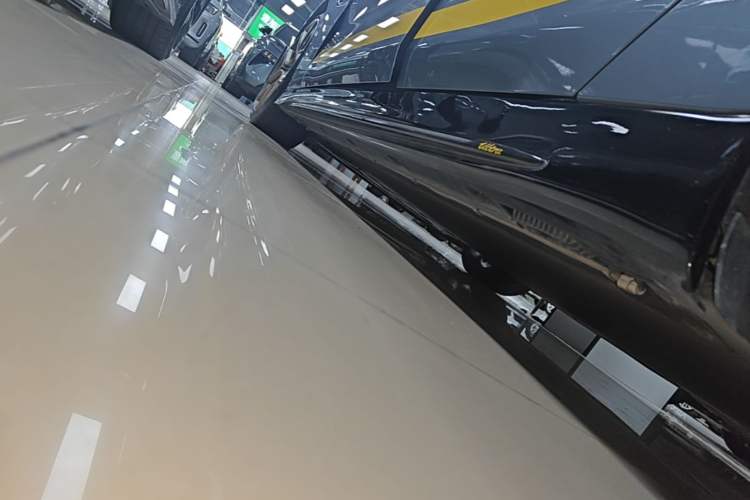 Used Xiaomi Auto SU7 Ultra 2025 Ultra Model Left Side Sill