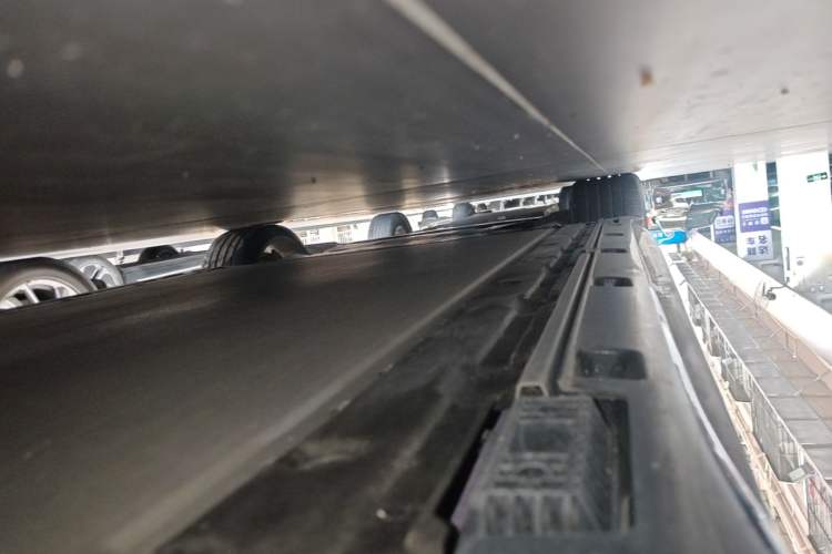 Used Xiaomi Auto SU7 Ultra 2025 Ultra Model Left Side Sill
