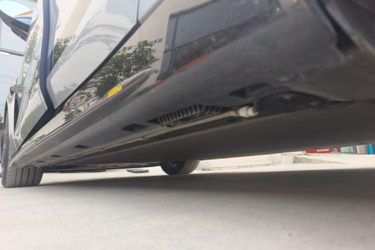 Used Xiaomi Auto SU7 Ultra 2025 Ultra Model Left Side Sill