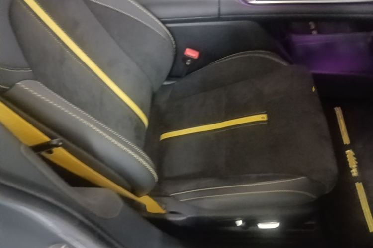 Used Xiaomi Auto SU7 Ultra 2025 Ultra Model Right Front Seat