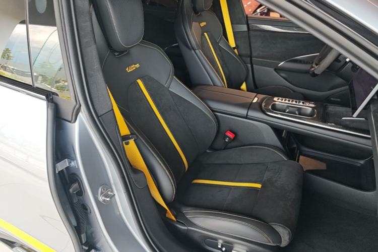 Used Xiaomi Auto SU7 Ultra 2025 Ultra Model Right Front Seat